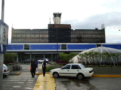 terminal 1 aeropuerto el dorado donde queda