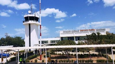 Aeropuerto Almirante Padilla directorio