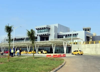 Aeropuerto Ernesto Cortissoz dirección