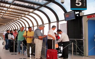 Aeropuerto Jose María Córdova llegadas