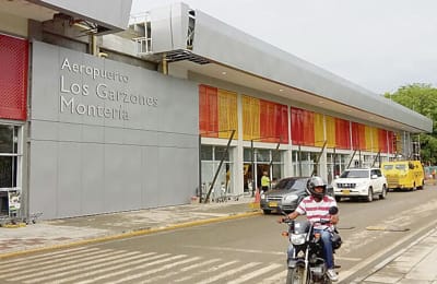 Aeropuerto Los Garzones dirección